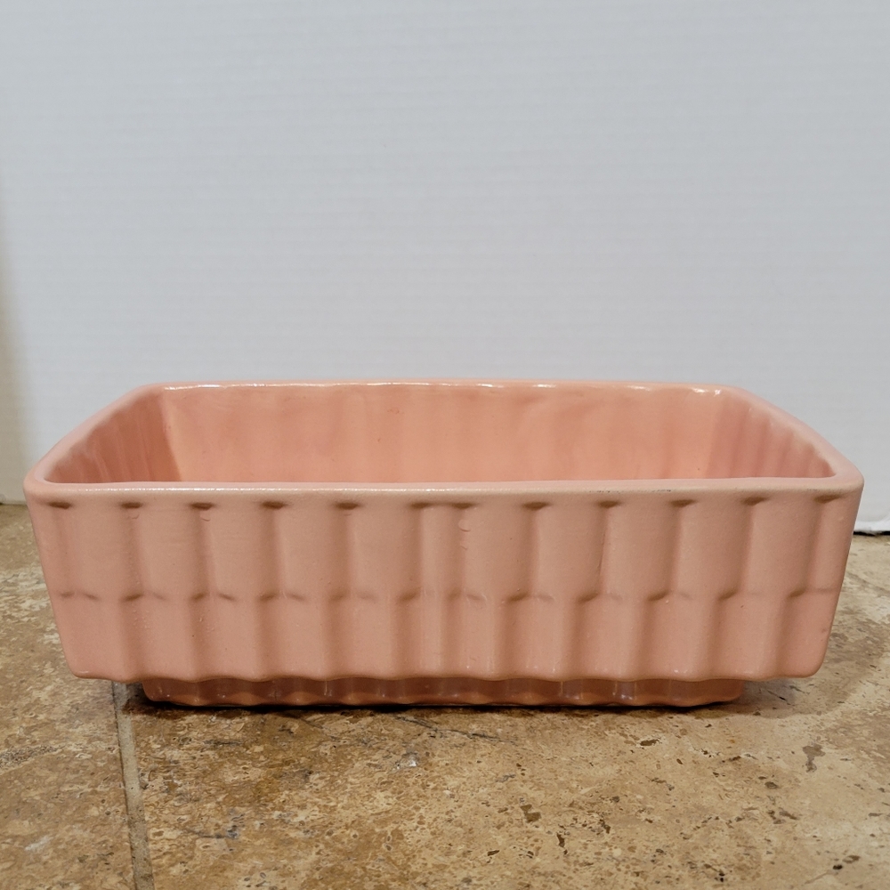 Mid-Century Mod Large California Pottery Ceramic Planter